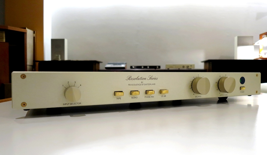 スイス製 中古 FM Acoustics FM 245（2007年以降モデル）