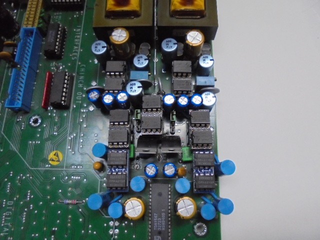 D730MKⅡ_クロックＵＰマシン。狂気とも思えるアナログ回路。BB製オペアンプが14個搭載。