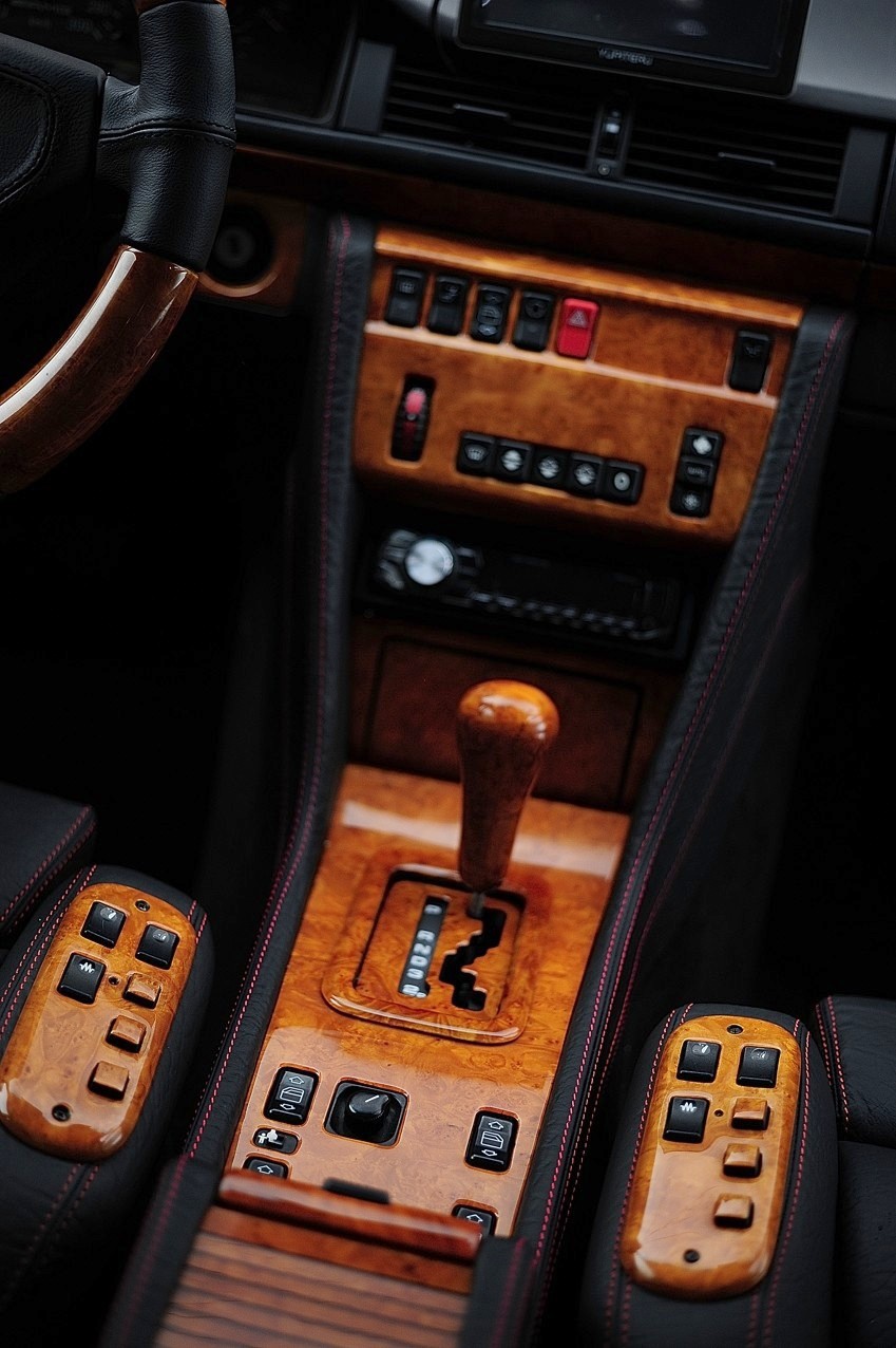 Benz w124 interior