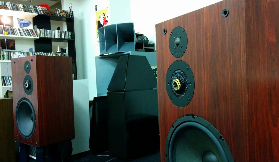 Acoustic Research AR303a