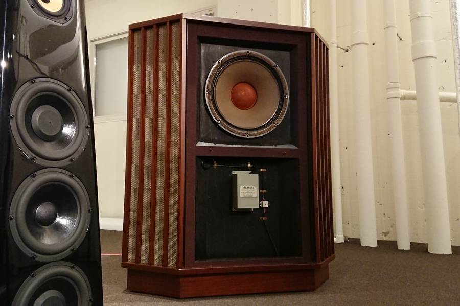 USED minto TANNOY GRF RED LSU/HF/15/L
