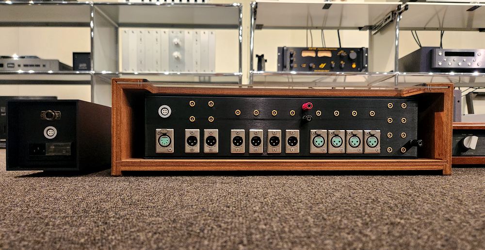 Mark Levinson LNP-2L｜レビンソン中古プリアンプ LNP-2L｜オーバーホール整備済