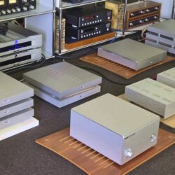 used poweramp Listen View