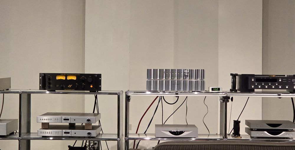 Jeff Rowland D.G. Synergy Mnitou